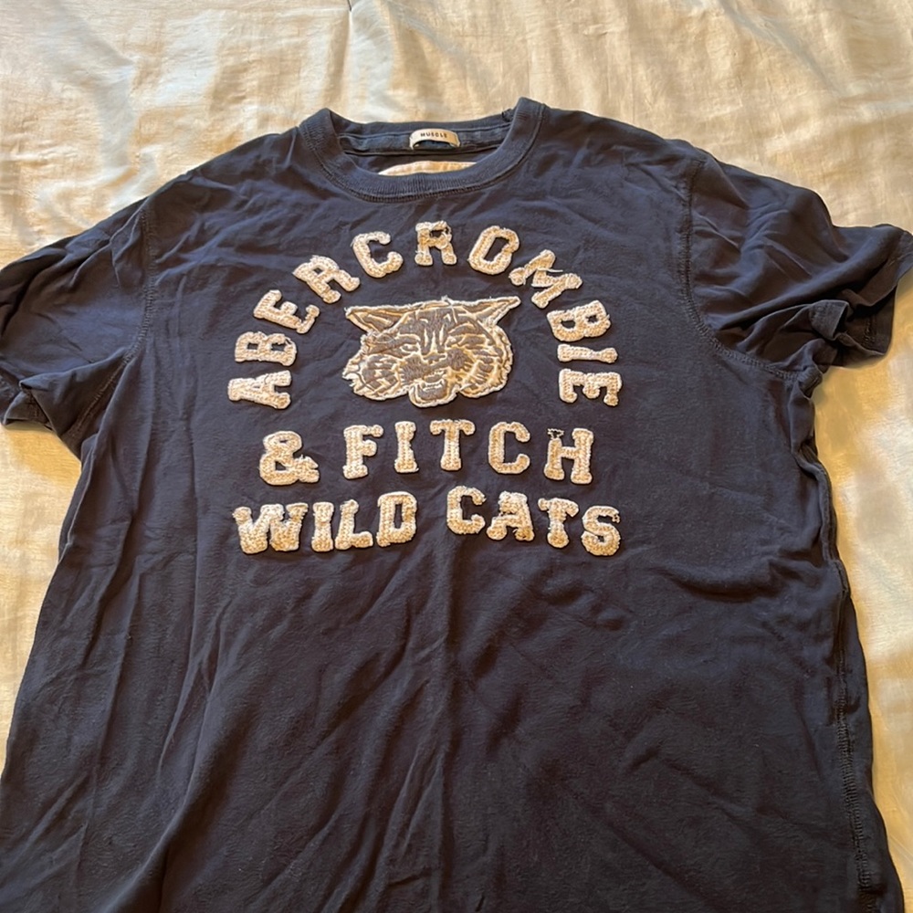 Men’s Abercrombie TShirt